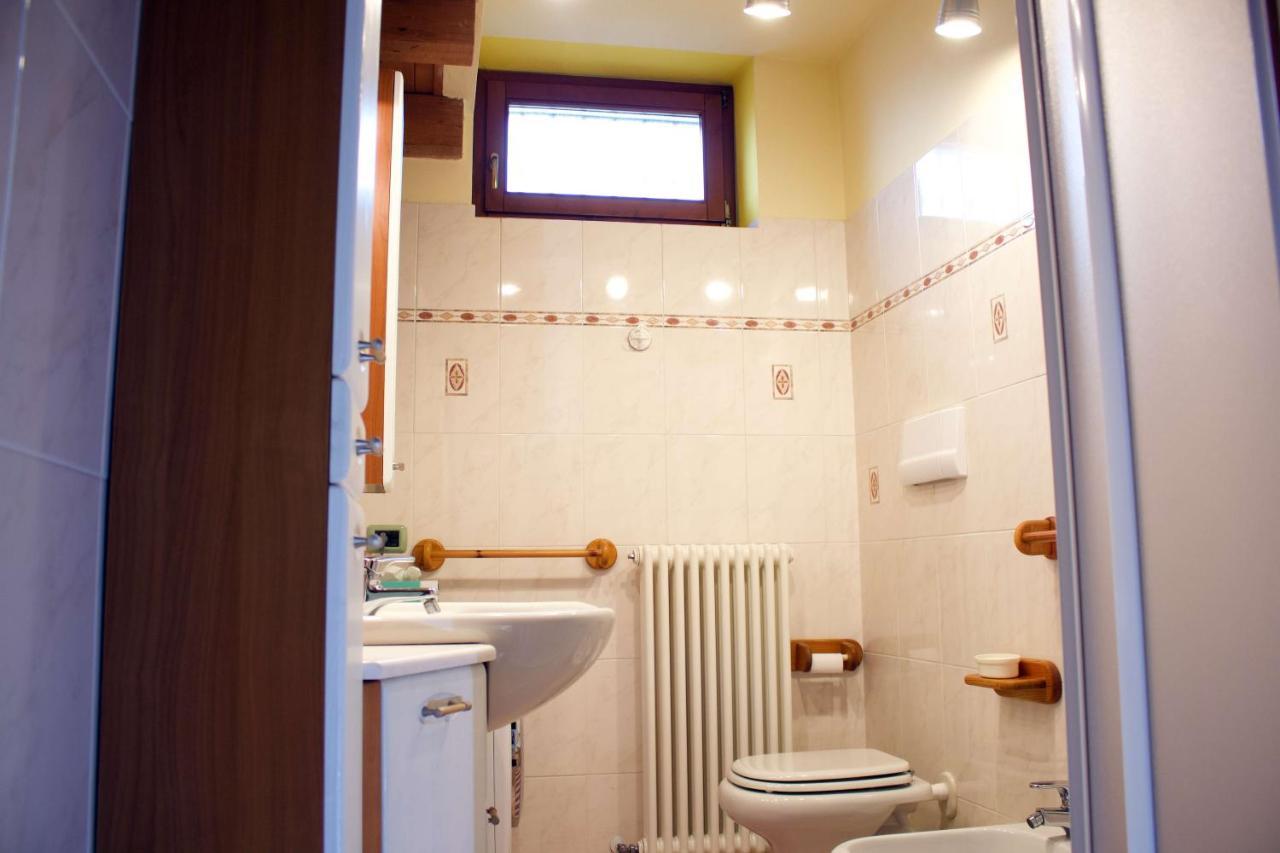La Casa Sul Sasso In Town Serviced Accommodations Dervio Eksteriør bilde