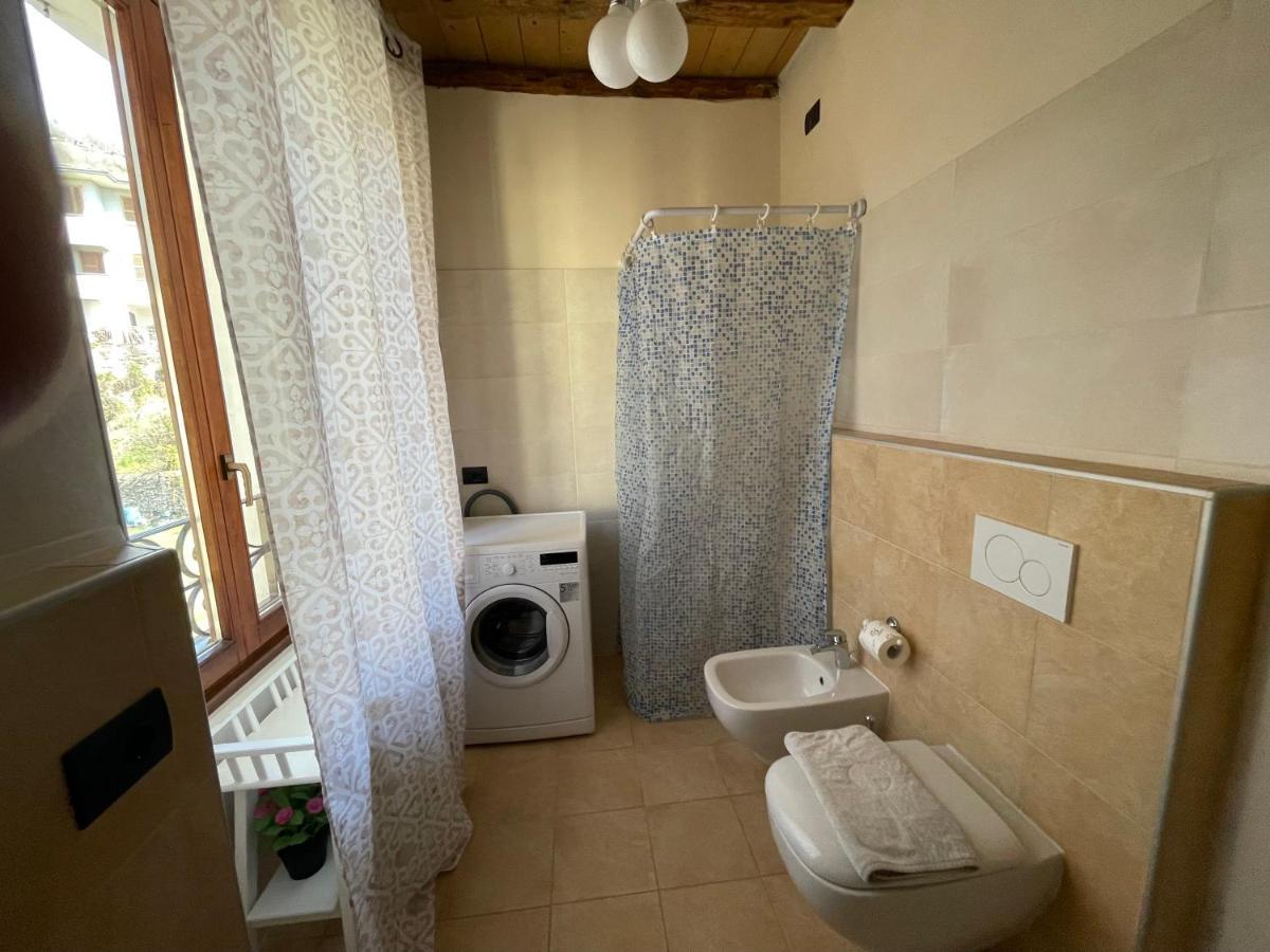 La Casa Sul Sasso In Town Serviced Accommodations Dervio Eksteriør bilde
