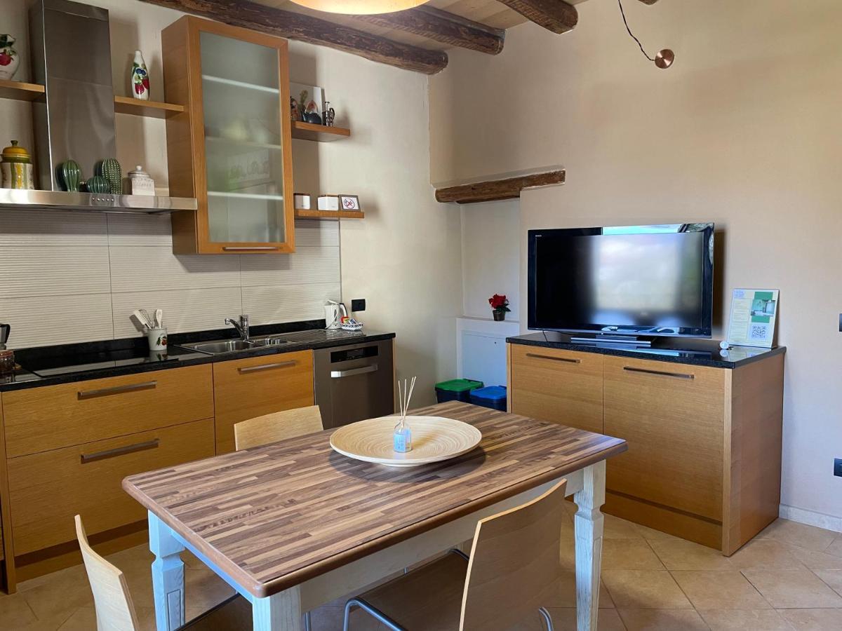 La Casa Sul Sasso In Town Serviced Accommodations Dervio Eksteriør bilde
