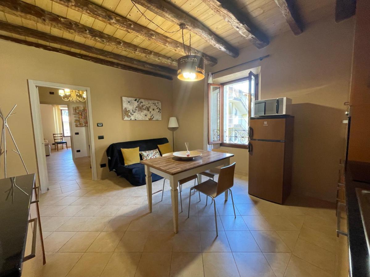 La Casa Sul Sasso In Town Serviced Accommodations Dervio Eksteriør bilde